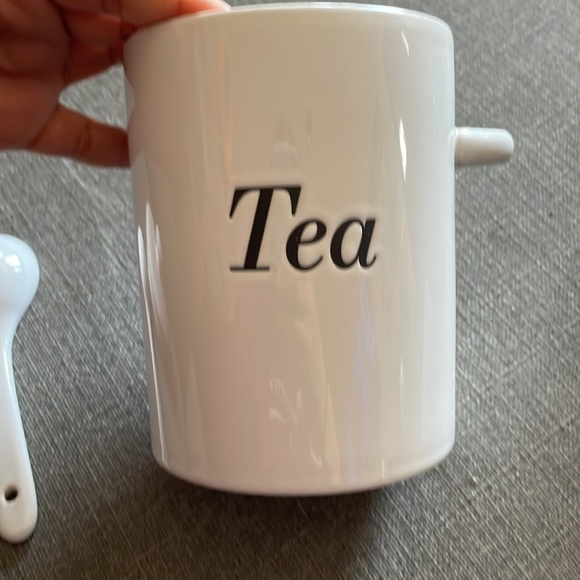 Crofton Kitchen Crofton Ceramic Tea Canister With Ceramic Spoon Aldi Poshmark